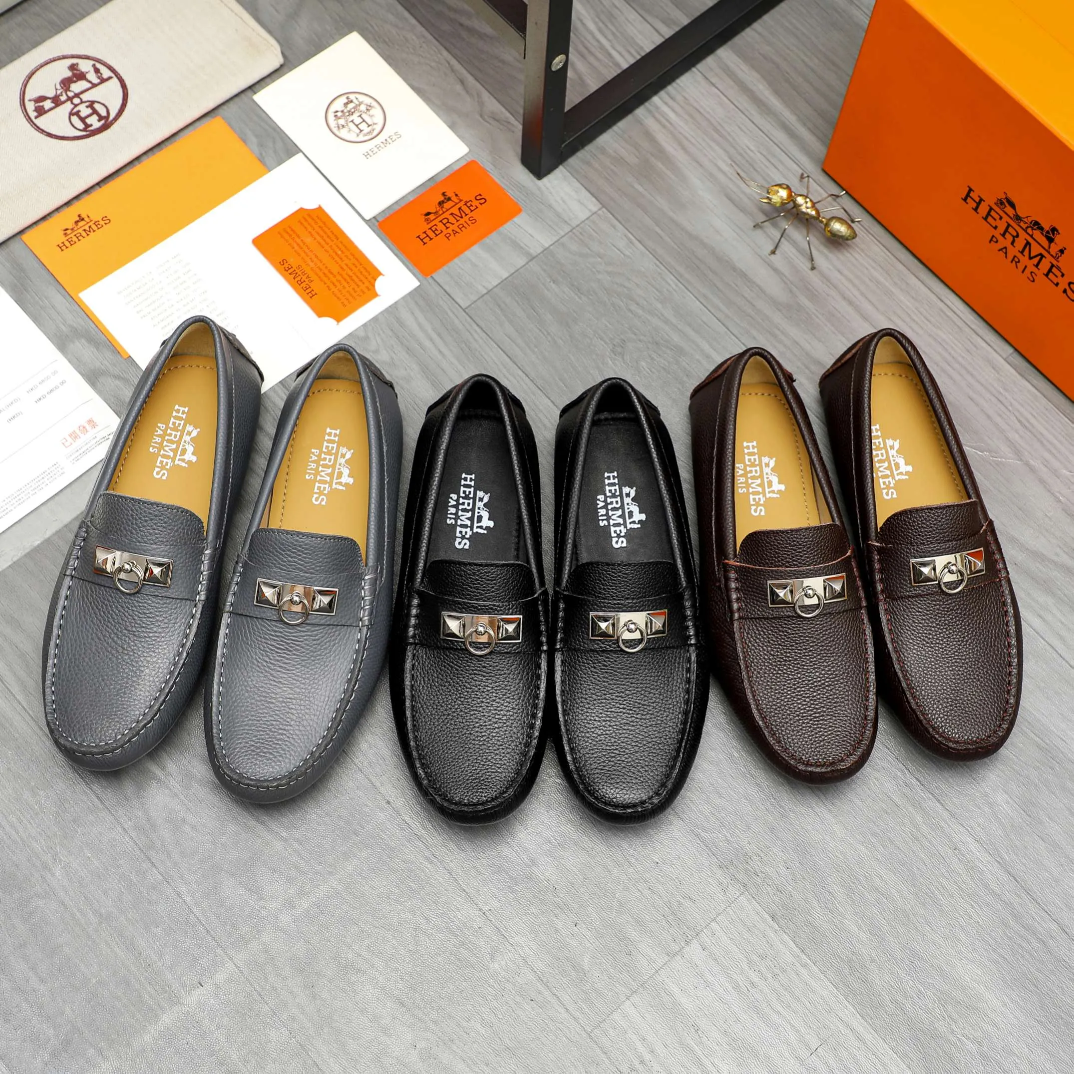 Men's shoes 💰420 Product trademark: HERMES "Hermes" casual slip-on shoes Regular size: 38-46 (45.46 custom-made, non-returnable) Product materials: Selected pebbled cowhide upper, sheepskin lining, non-slip bean outsole